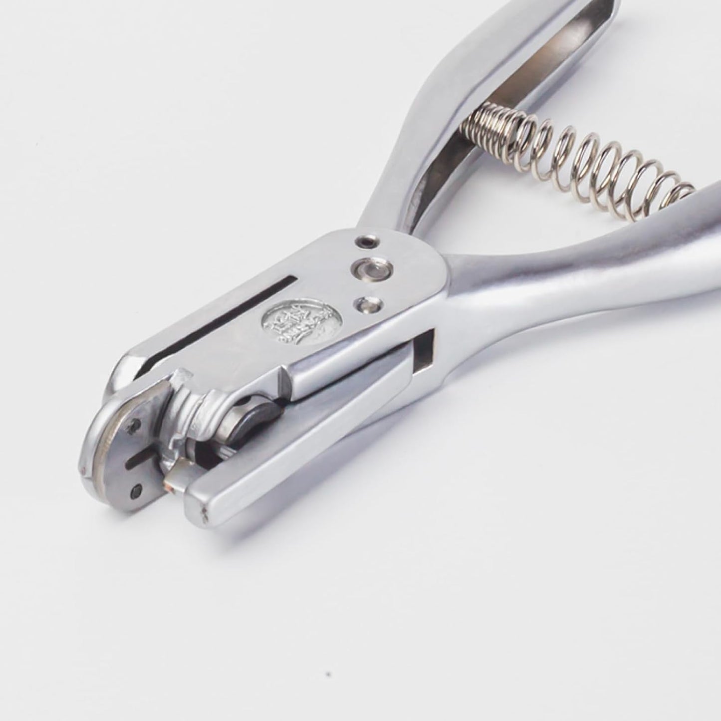 Pattern Notcher 1/4 x 1/16inch, 13.5mm Circular Holes Cutting, Stainless Steel