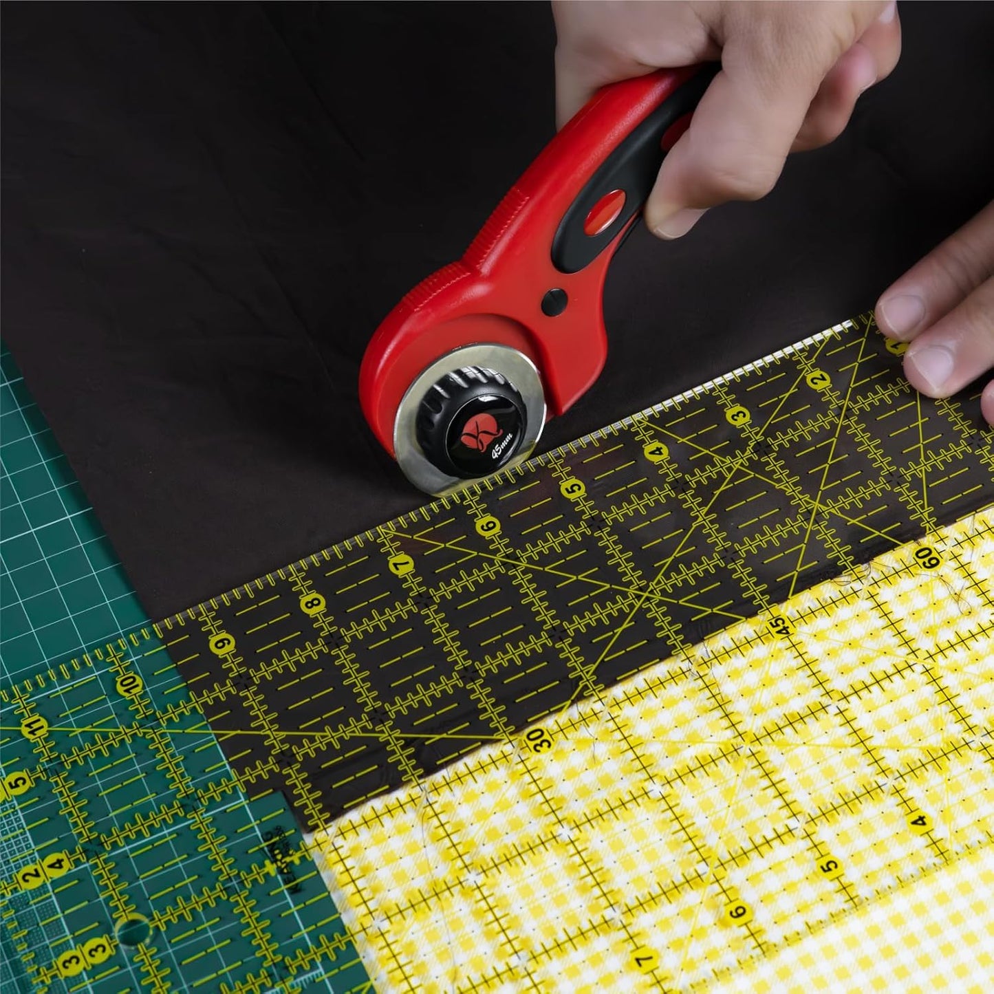 Acrylic Quilting Ruler Set, Non-slip Acrylic Ruler for Cutting Fabric and a Clear Mini Quilting Ruler